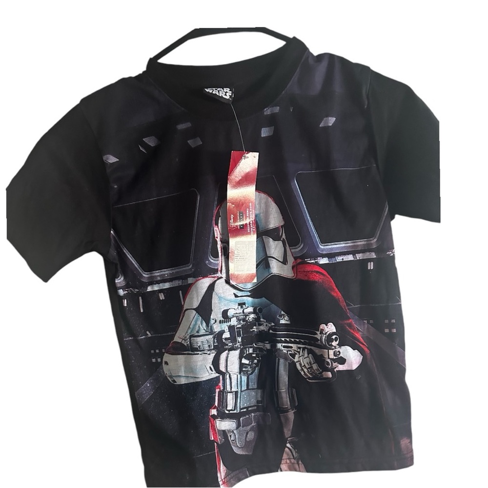 NWT Star Wars T-Shirt with Storm Trooper on Front and Solid Back Size 8 (youth)